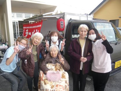 屋台ラーメンで心も体もぽかぽかに